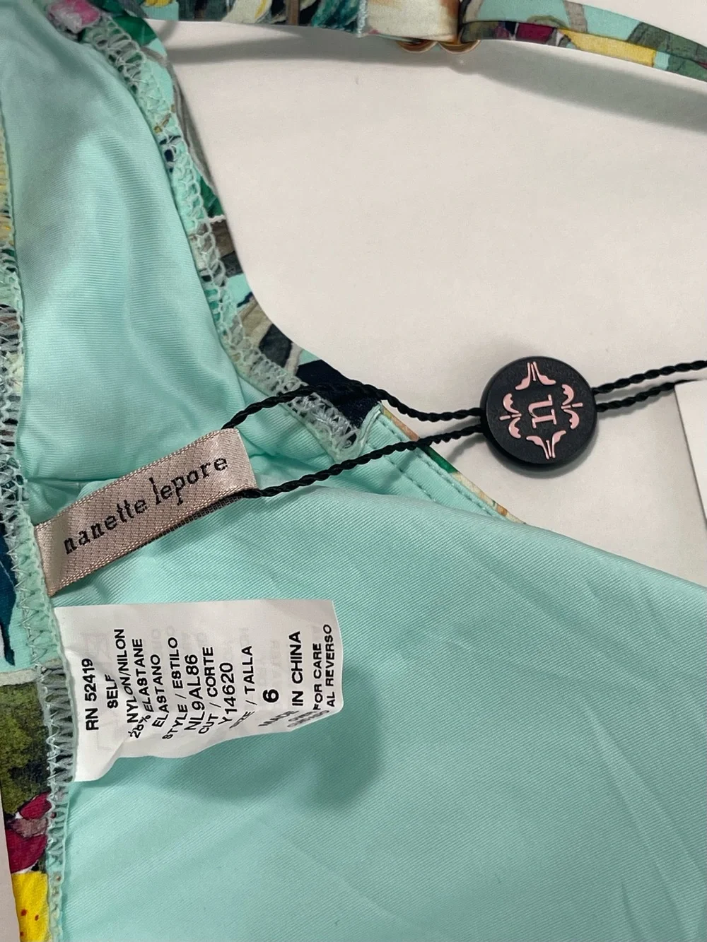 Nanette Lepore Women’s Aqua Tropical Floral Underwire Bikini Top Size 6 NWT